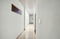 OYO 841080 The King Heaven