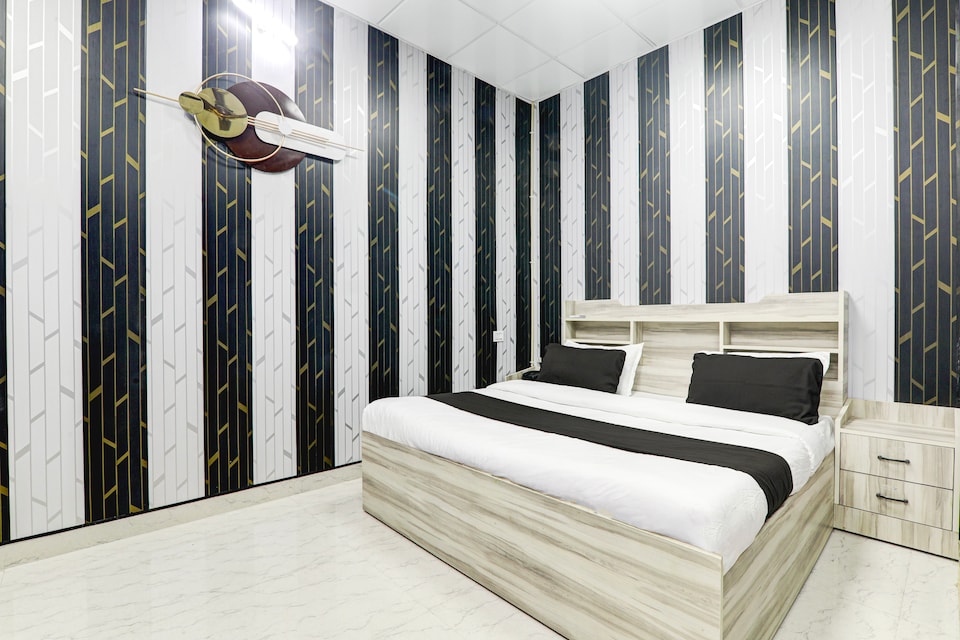 Hotel O Mansa Lawn & Banquets , Vikas Nagar Lucknow, Lucknow