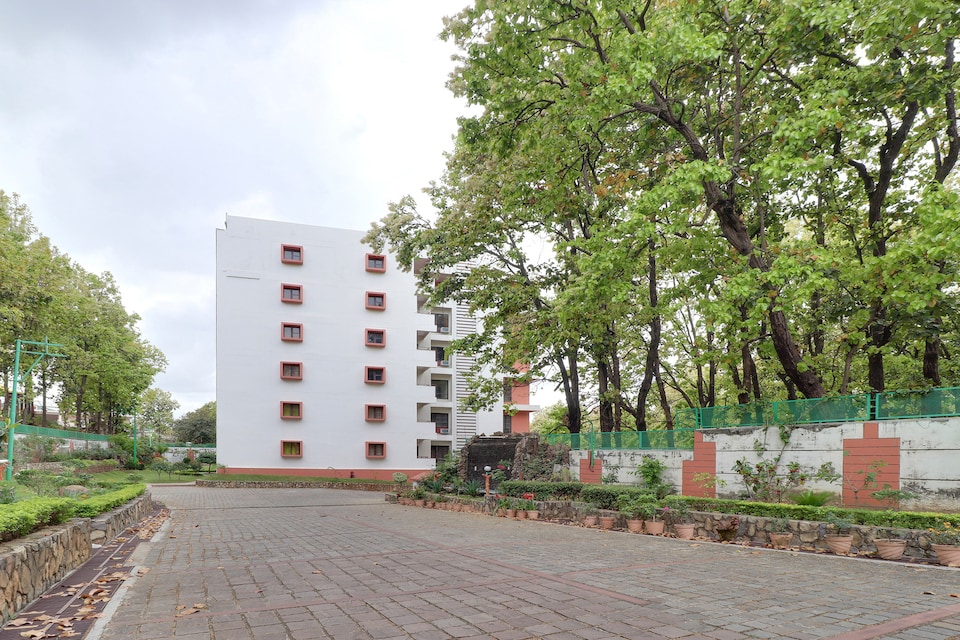 OYO होम 13209 शांतिपूर्ण 2BHK, Dehradun Airport, देहरादून