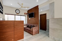 Super Collection O Tollygunge Metro Station Kolkata Formerly Mahamaya Step Inn