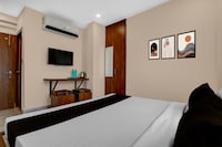 Super Collection O Tollygunge Metro Station Kolkata Formerly Mahamaya Step Inn