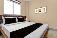 Super Collection O Tollygunge Metro Station Kolkata Formerly Mahamaya Step Inn