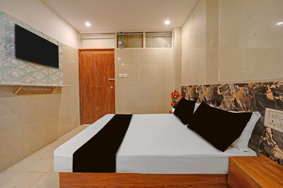 Super Collection O Azad Nagar Ayodhya Bypass Road Bhopal Formerly Hotel Inbox, MP Nagar Bhopal, Bhopal