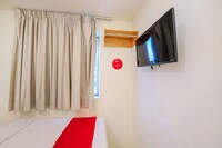 OYO 324 Johnshun Hotel