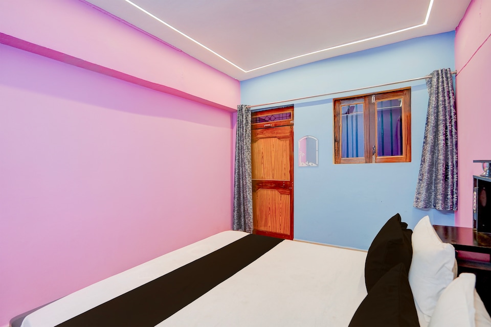 SPOT ON MS Hotel & Restaurant , Jhusi, Prayagraj