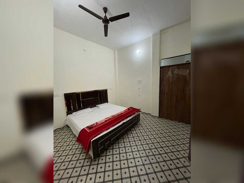 SPOT ON Suriya Oyo Hotel, Rasulabad, Rasulabad