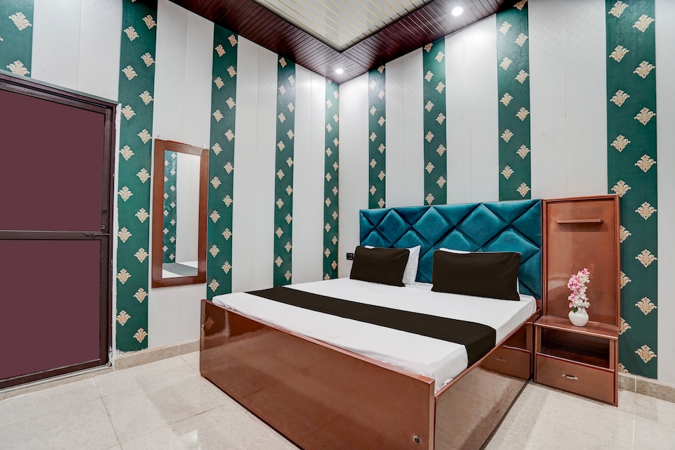 SPOT ON Hotel Pal Do Pal, Cluster Nagina, Bijnor