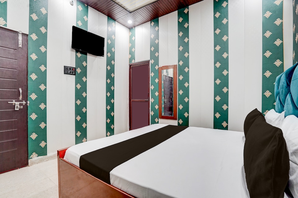 SPOT ON Hotel Pal Do Pal, Cluster Nagina, Bijnor