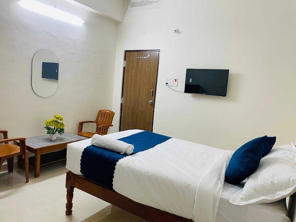 HOTEL O UNIQUE , Narsampet, Narsampet