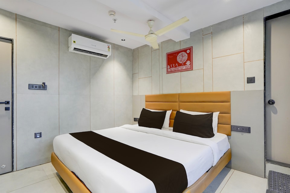 Hotel O Olive7, Textile Market Surat, Surat
