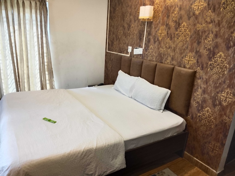 Hotel O The Seven Wonders, Rajarhat Kolkata, Kolkata