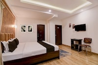 Hotel O The Seven Wonders