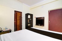 POP 84116K Hotel O Maa Tara Guest House