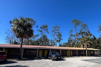 Cross City Motel by Hotel O US 19 