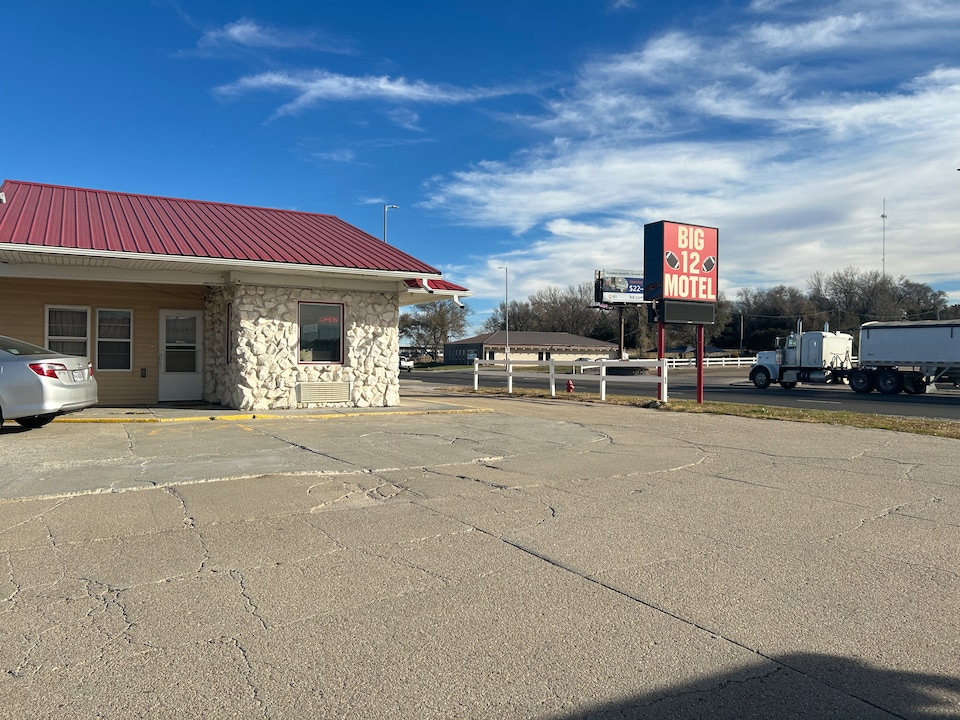 Big 12 Motel Broken Bow NE, Broken Bow NE, Broken Bow NE
