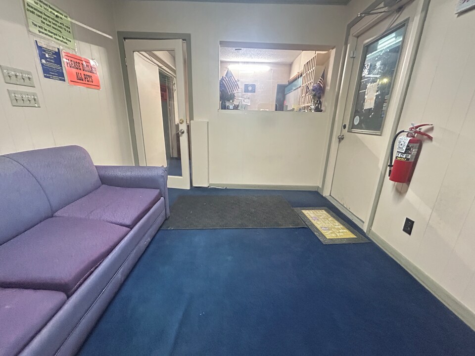 Big 12 Motel Broken Bow NE, Broken Bow NE, Broken Bow NE