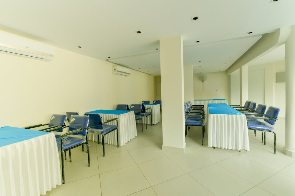 OYO 13221 Calicut Inn, Calicut City-II, Calicut