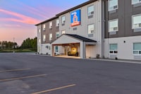 Studio 6 Fort Frances, ON