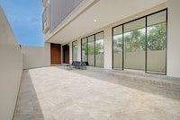 Townhouse Oak Cengkareng