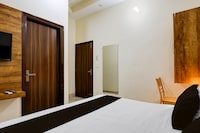 Collection O Ambedkar Chowk Formerly Hotel Paras Inn