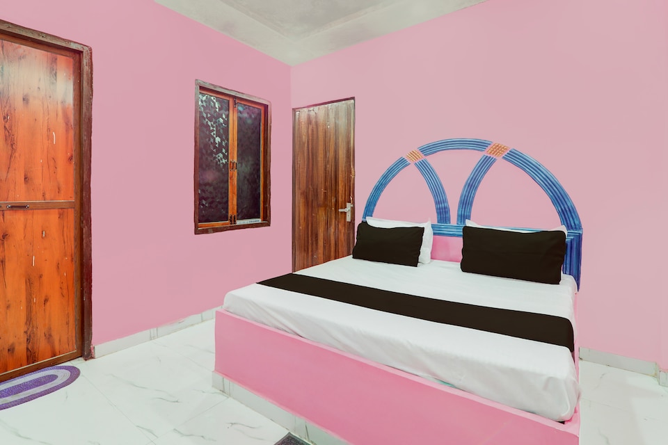 SPOT ON S R  Palace, Rania Kanpur, Kanpur