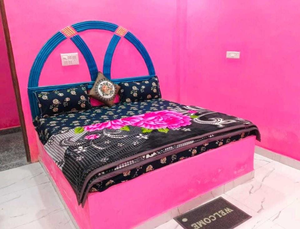 SPOT ON S R  Palace, Rania Kanpur, Kanpur