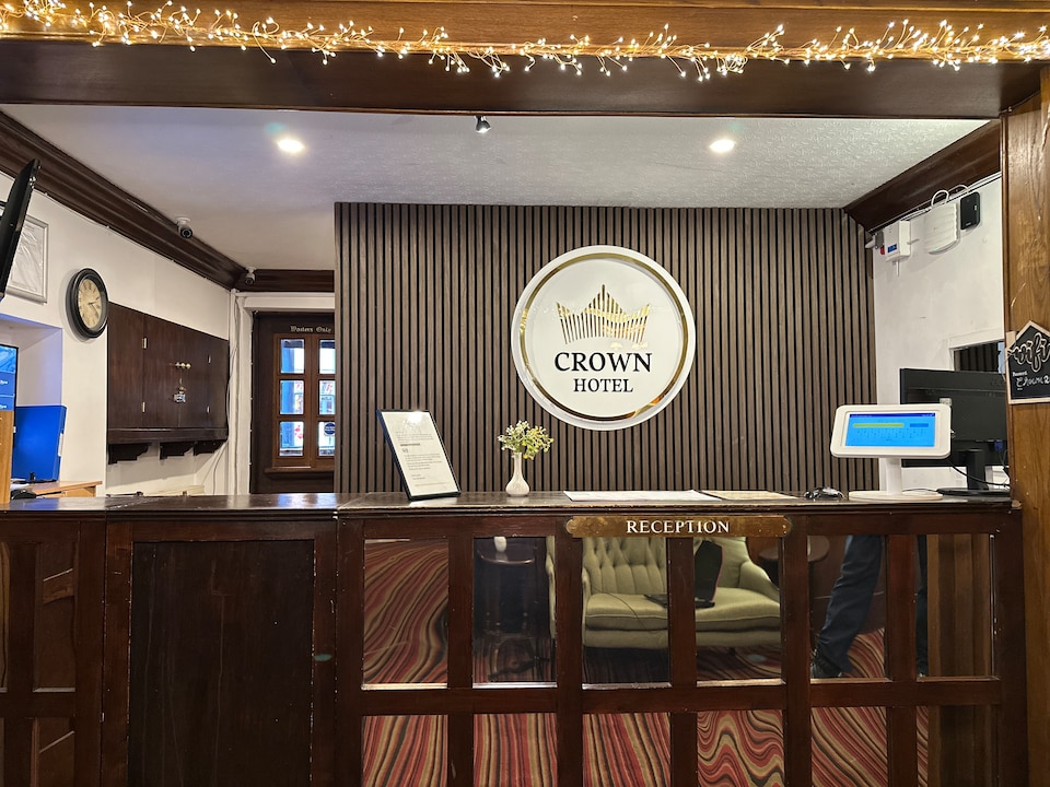 OYO Crown Hotel Stone, Stone (North England), Stone