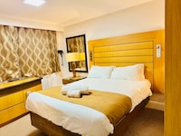 Crown Hotel - Stone (Near Stoke-On-Trent) by OYO