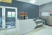 Dancenter Hotel Lucky Inn Makassar