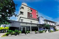 Dancenter Hotel Lucky Inn Makassar