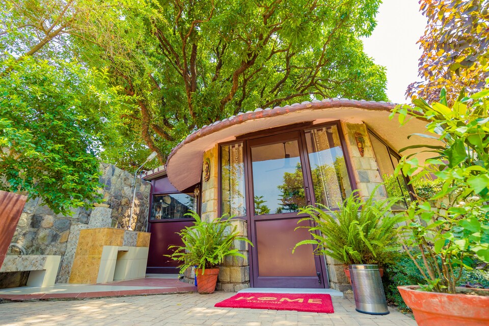 OYO Home 13227 Peaceful 1BHK, Dehradun Railway Station, Dehradun