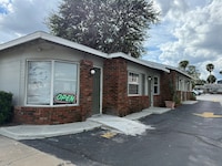 Rollie's Motel Daytona Beach by Hotel O