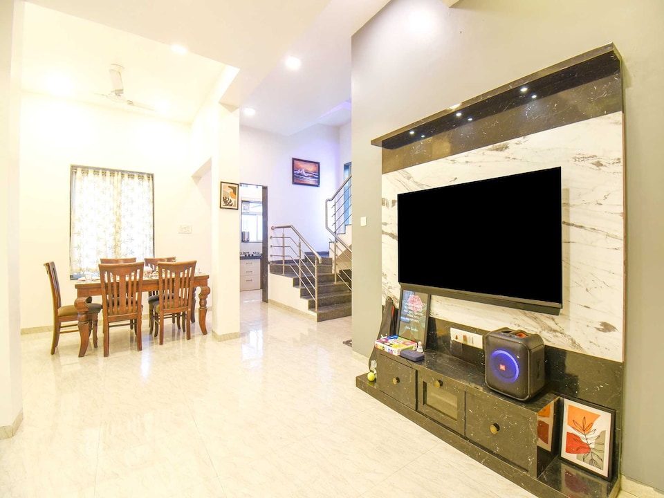 Nakshatra Villa By DanCenter | 4BHK | BBQ | Pvt Pool | Lonavala, Lonavala, Lonavala