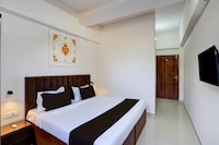 Collection O Prayag Railway Junction