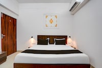 Collection O Prayag Railway Junction