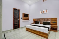 SPOT ON Royal Homestay 