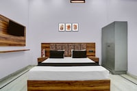 SPOT ON Royal Homestay 