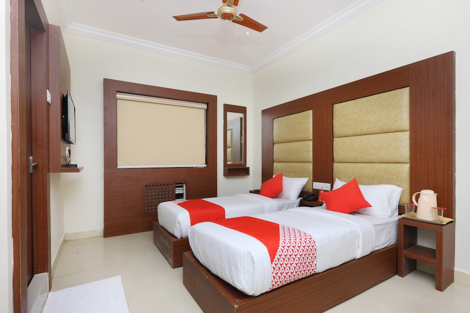 OYO 13230 ARK Residency, Thiruvanmiyur Chennai, Chennai