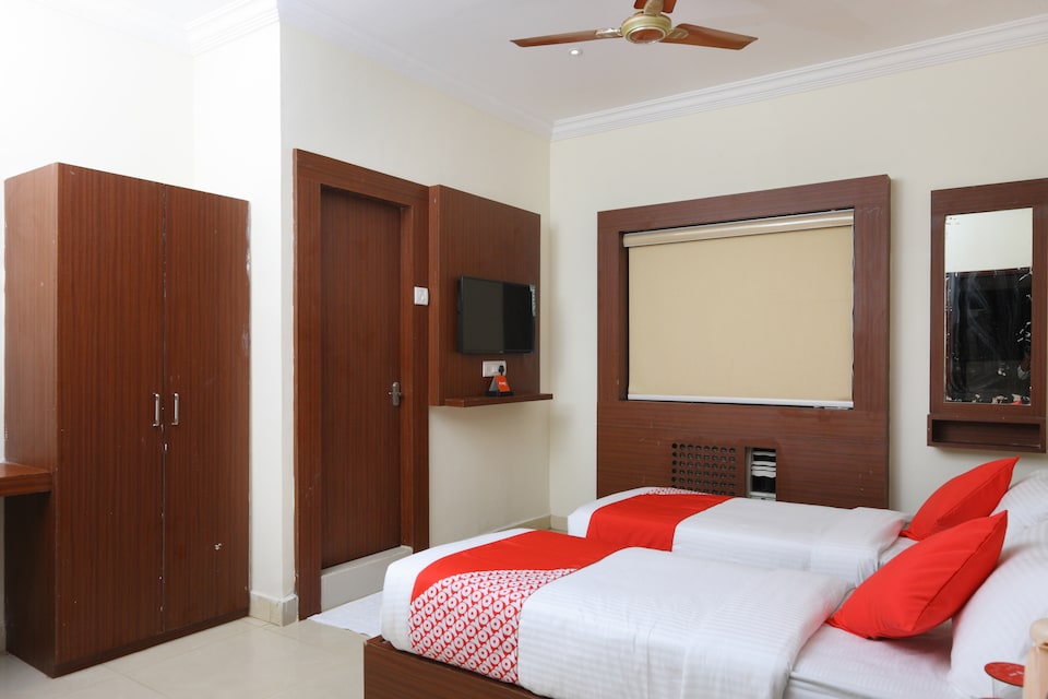 OYO 13230 ARK Residency, Thiruvanmiyur Chennai, Chennai