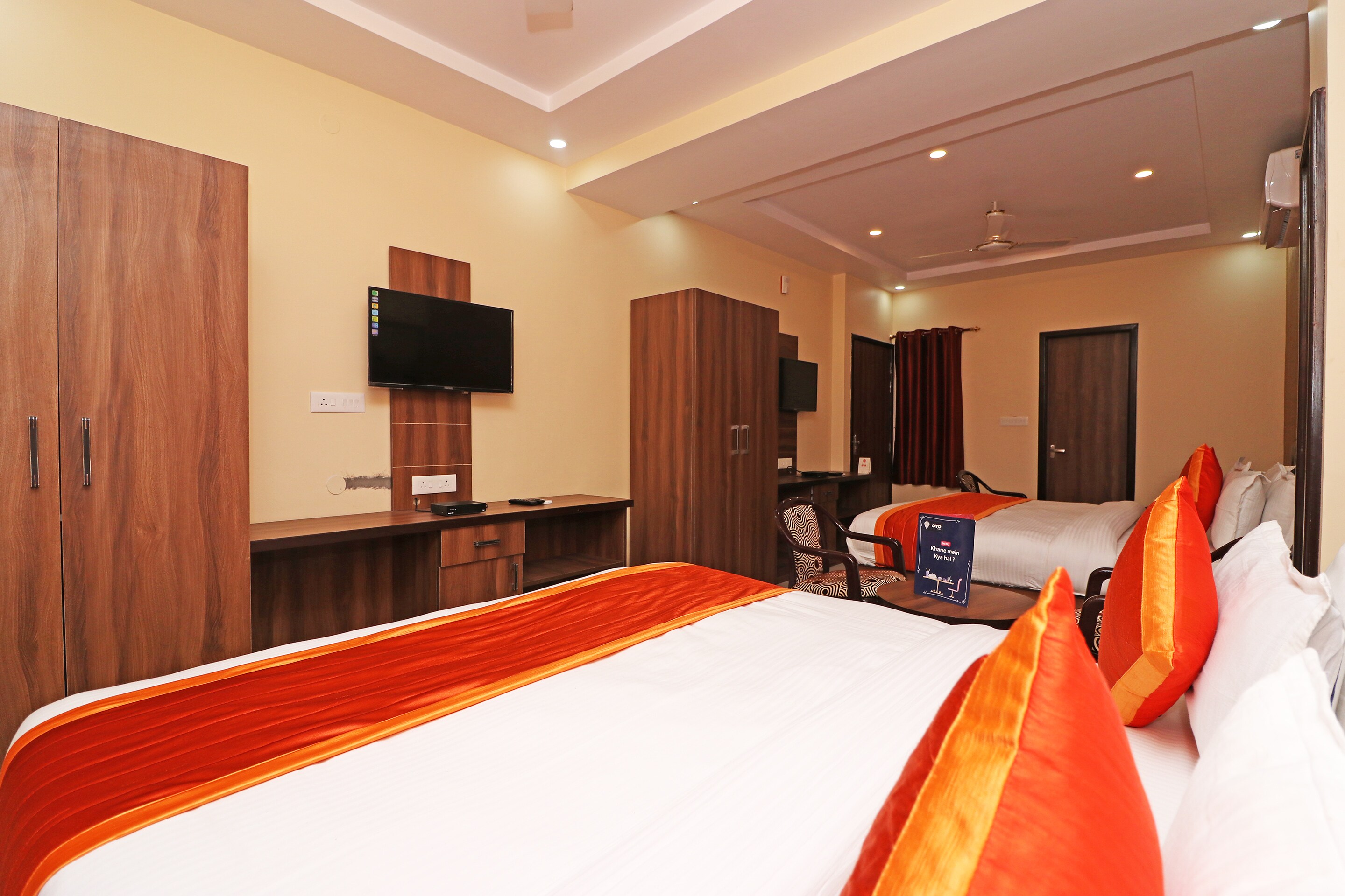 Oyo 13233 Lucknow Grand Inn Oyo Rooms Lucknow Book 1941 Oyo