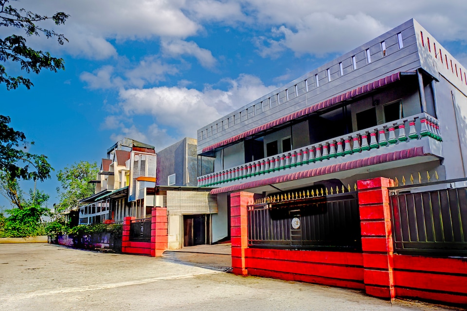 Dancenter near USU formerly Juma Ciger Hotel Medan, Medan, Medan