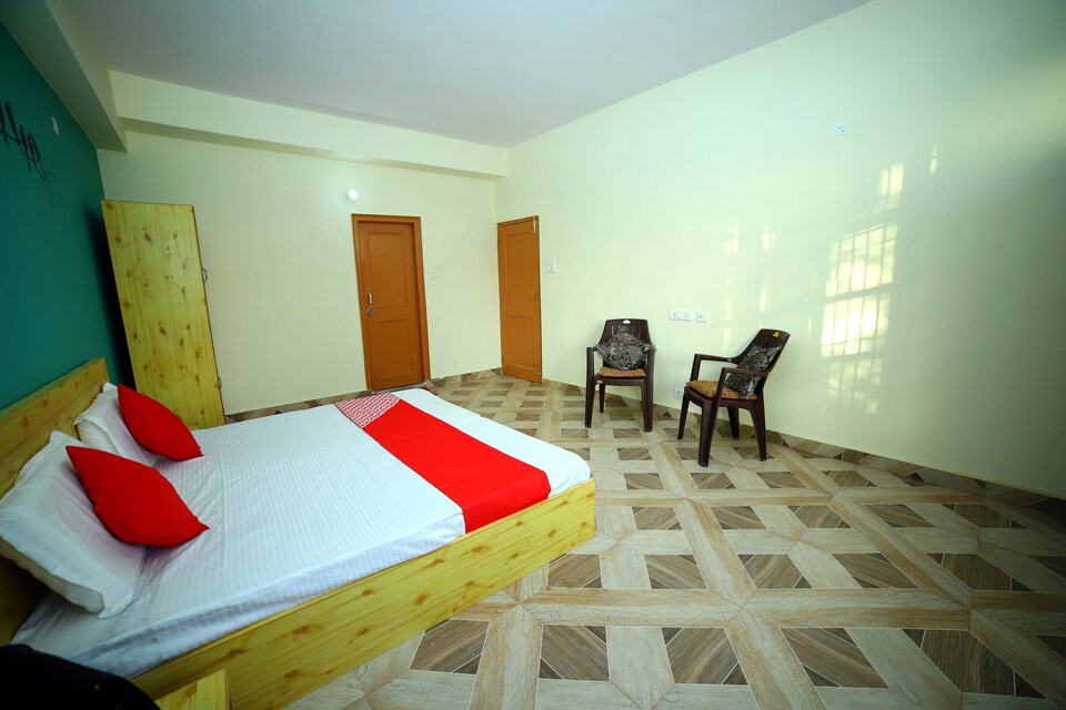 OYO 13249 Home Hill Beauty 2BHK Bharari, Bharari, Shimla
