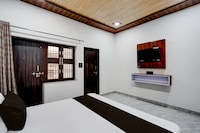 Hotel O Ganga Royal Guest House 