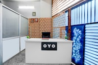 OYO 841274 Hardik Palace