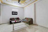 SPOT ON Royel Grand Hotel Nabedi