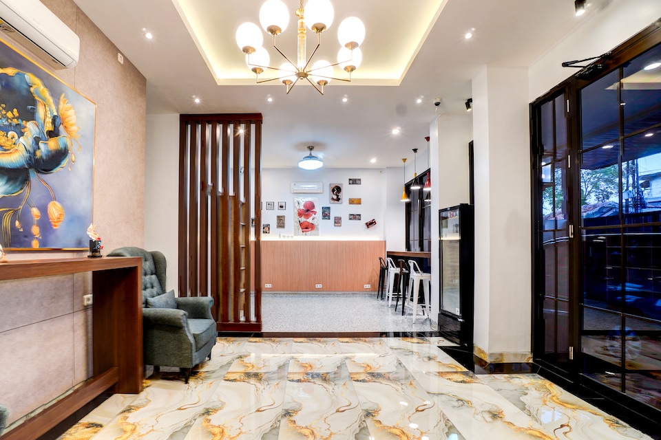 Collection O TJ Brother Cengkareng, West_Jakarta, Jakarta