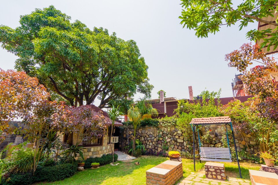 OYO Home 13254 Hill View 3BHK, Dehradun Railway Station, Dehradun