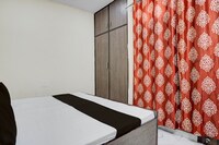 Hotel O AK CONTINENTAL