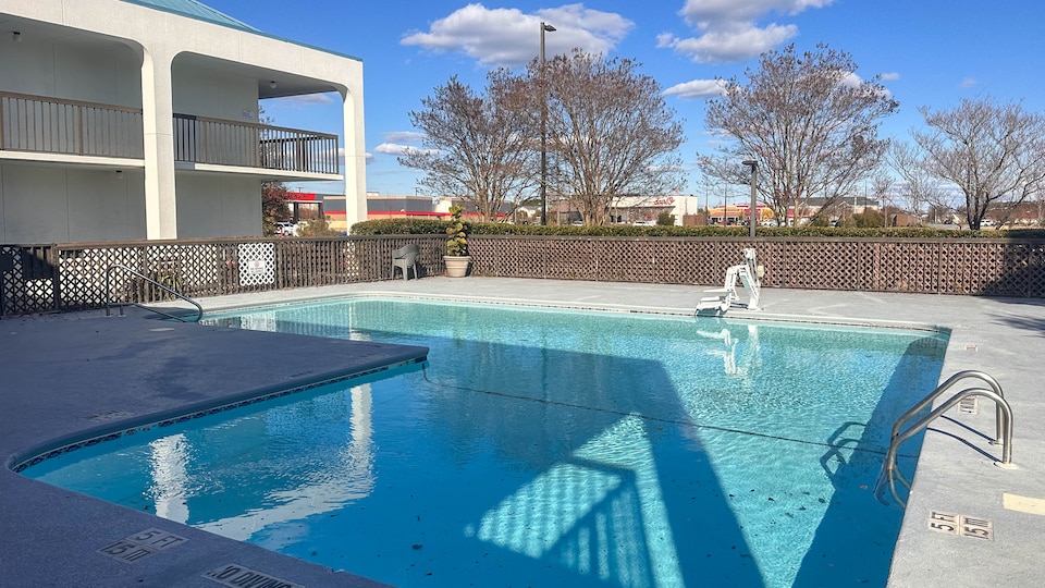 Studio 6 Suites Jacksonville, NC – Camp LeJeune, Jacksonville, Jacksonville