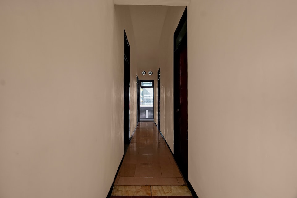 OYO 95035 Harmony Guest House Syariah Sawojajar, Malang Kota, Malang